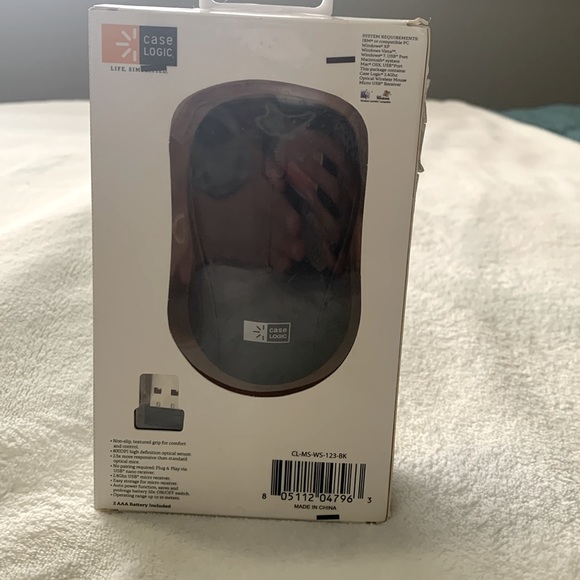 Brand new mouse, color black,2AAA battery needed, battery’s not included. - Picture 2 of 8